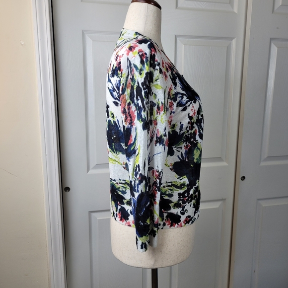 Jones & Co New York women's Cardigan- LARGE- 3/4 Sleeve cream Linen floral print - Picture 6 of 12